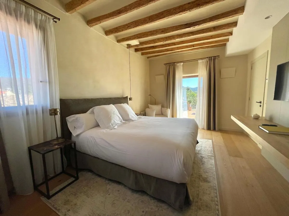 Casa Llobera 1792 Hotel La Pobla de Cervoles Spain